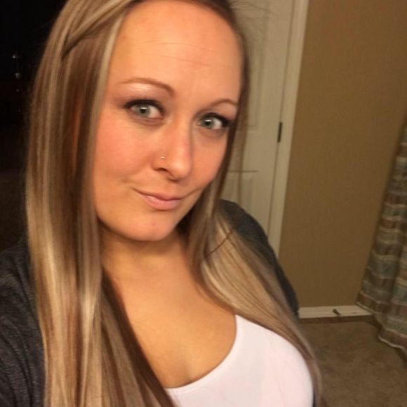 Meet your Posher, June - Picture 1 of 1