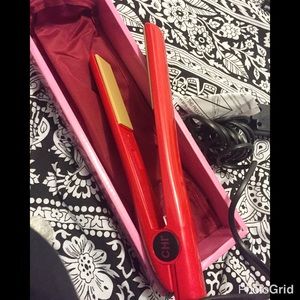 Chi Straightener (Pink Dazzle Limited Edition)