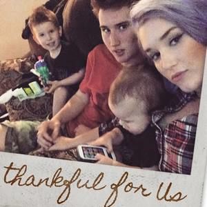 Meet your Posher, Sidney