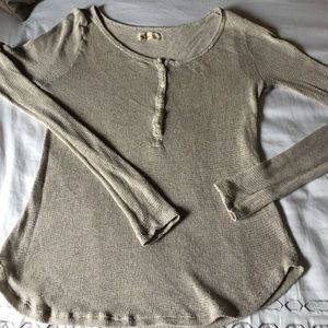 Hollister Henley