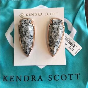 ✨NWT Kendra Scott Kathryn Marble w/Gold Rose HTF