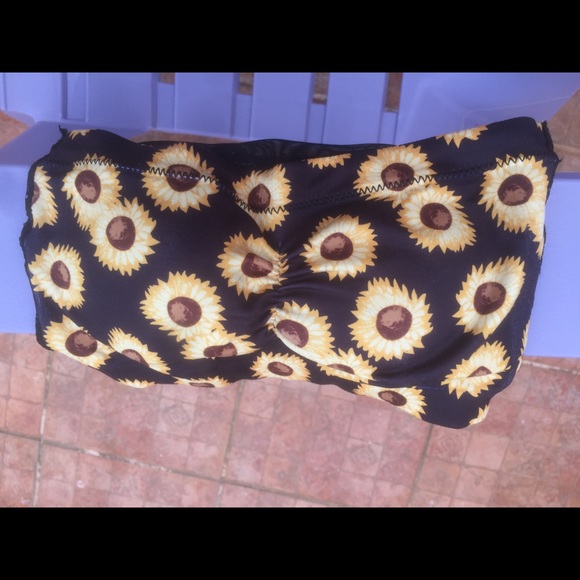 Lacey sunflower padded bandeau