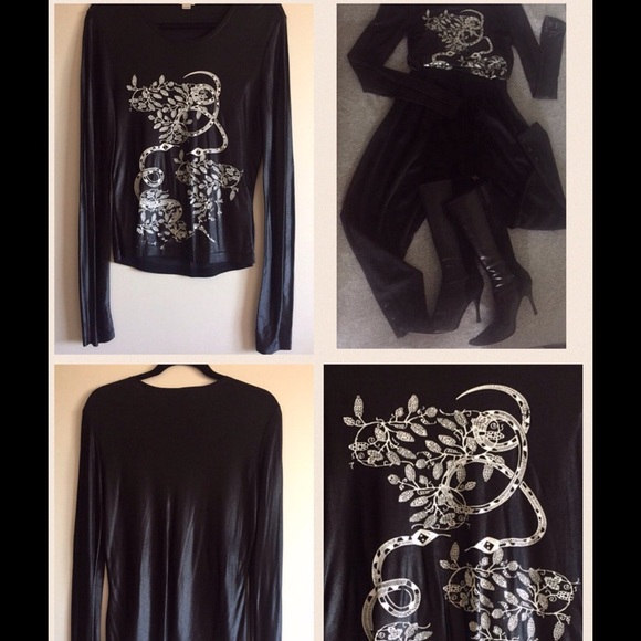 Black & White snake print top.