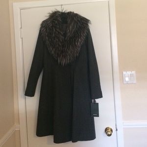 Vera Wang coat