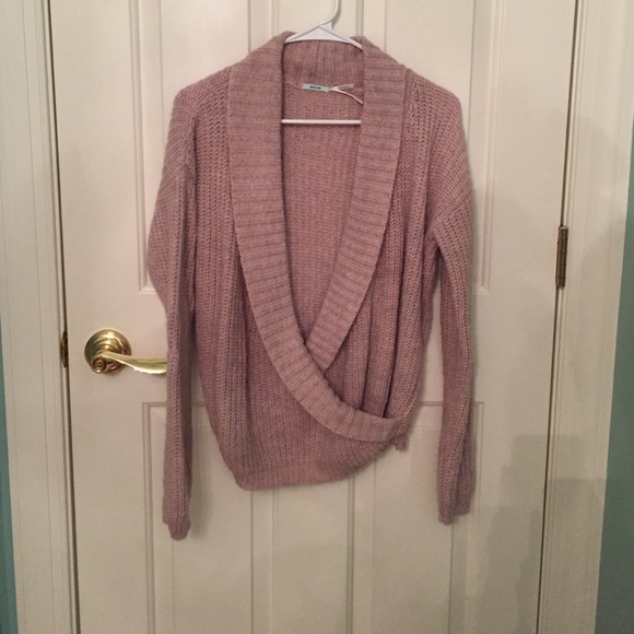 Urban Outfitters Sweater