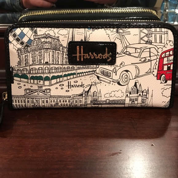 Harrods Zip around wallet!