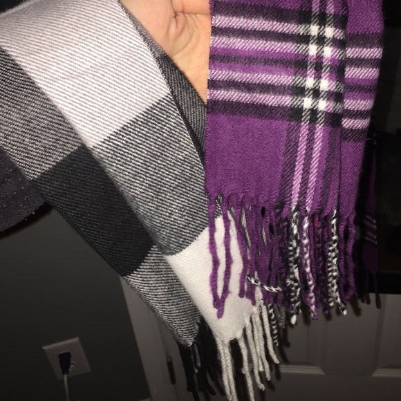 SCARVES - Picture 2 of 2