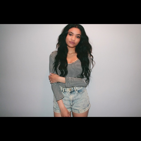 American Apparel High waisted shorts. - Picture 4 of 4