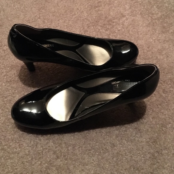 Black 3 inch heels