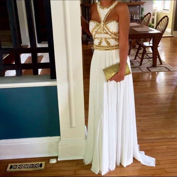 Prom Dress - Picture 2 of 3