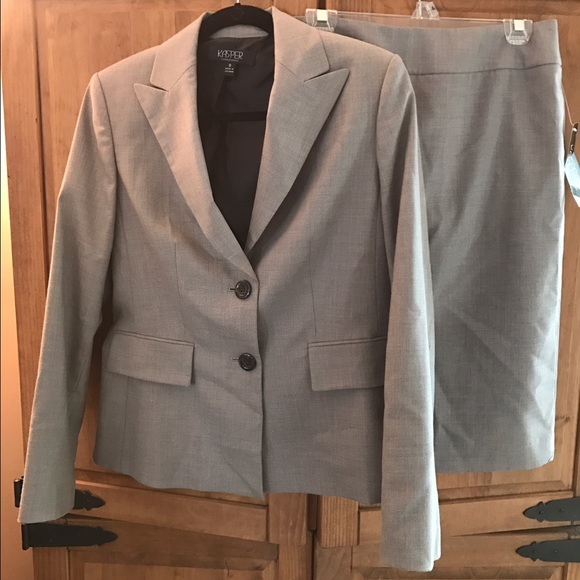 Women's Kasper suit