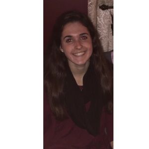 Meet your Posher, Annie