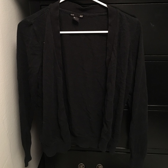 H&M Sweater - Picture 2 of 2
