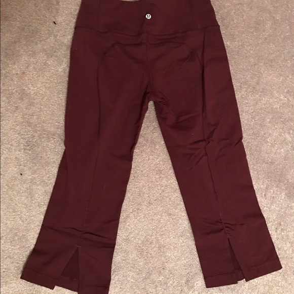 Lululemon crops