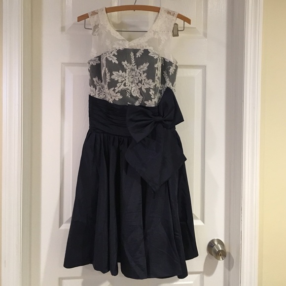 CUSTOM never worn Dress!!