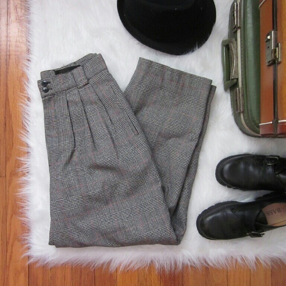 Vintage crop wool Trousers