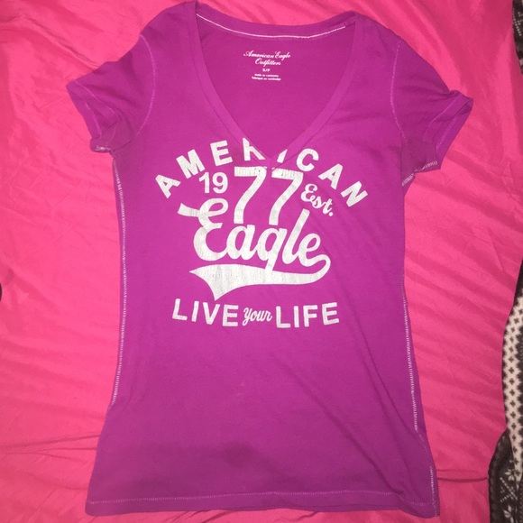 American Eagle Outfitters Size SMALL T-Shirt