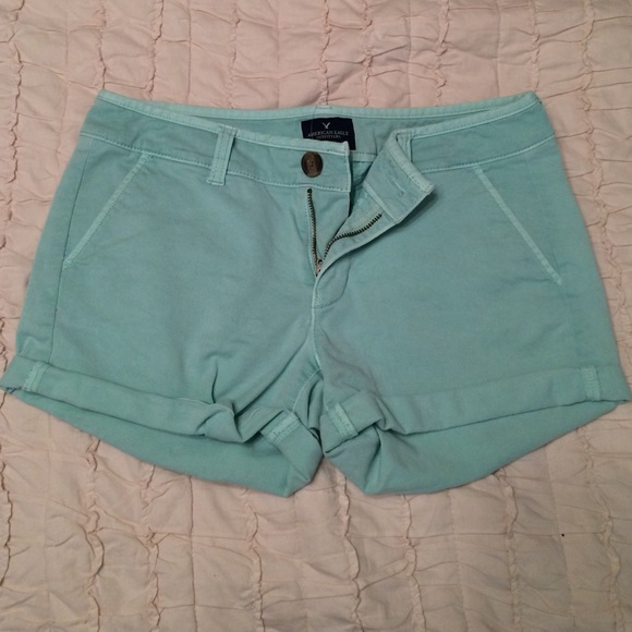 Mint Twill midi shorts
