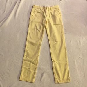 Pastel yellow Aeropostale stretch jeans!