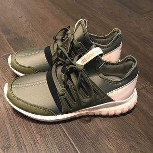 Adidas tubular