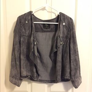 Cotton On acid wash jacket