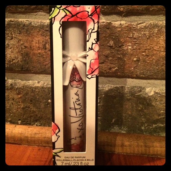 Limited Ed. XO, Victoria Eau De Parfum Rollerball