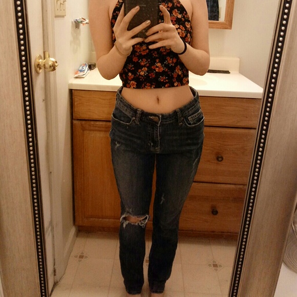 High wasted jeans