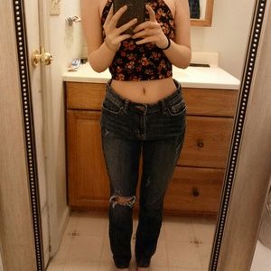 High wasted jeans