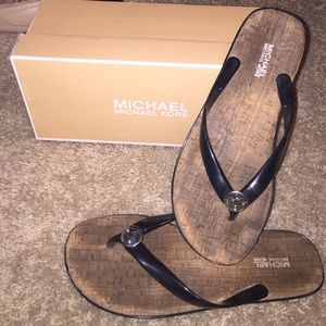 Michael Kors Sandels