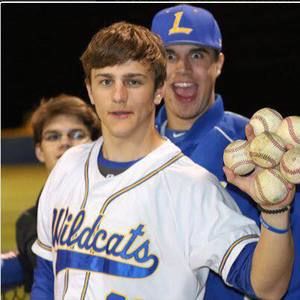 Meet your Posher, Noah