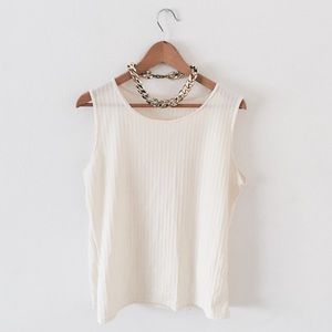 Sleeveless Top