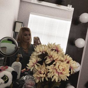 Meet your Posher, Dana