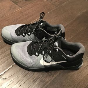 Nike metcons