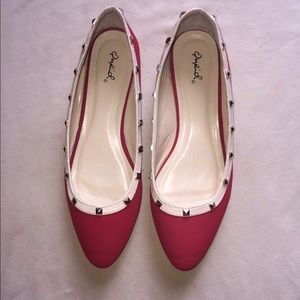 Red & Tan Pointy-toe Flats w/ Gold Studs sz.10