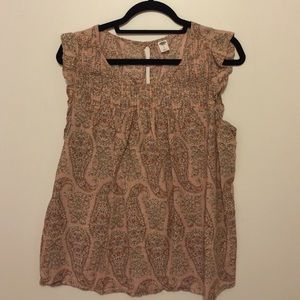 Old Navy top