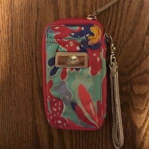 Lilly Pulitzer Wristlet With Cell Phone Pouch