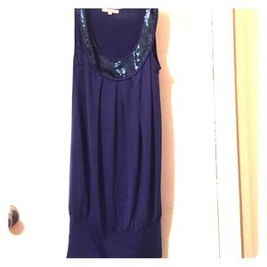 Blue dress with sequin