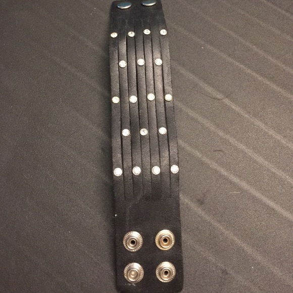 Leather cuff
