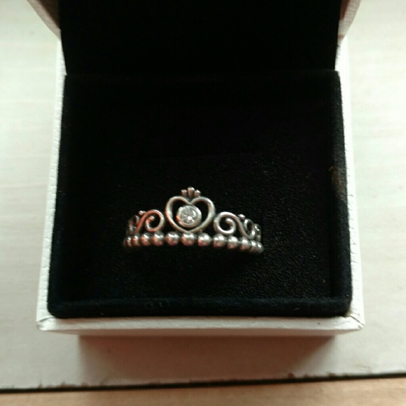 Pandora ring size 8
