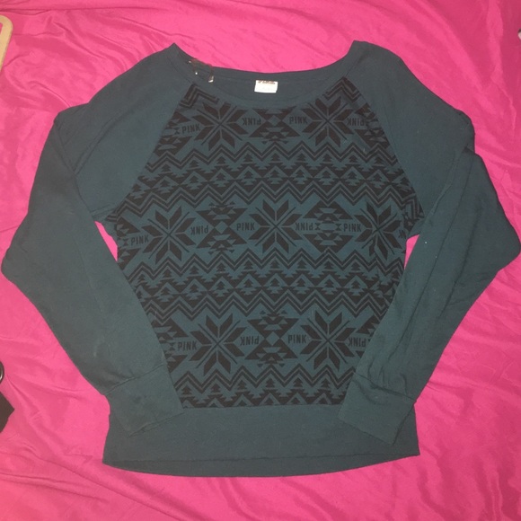 Victoria Secret PINK Size SMALL Long Sleeve Tee