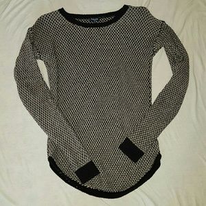 Splendid cream and black knitted sweater