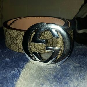 Gucci tan belt