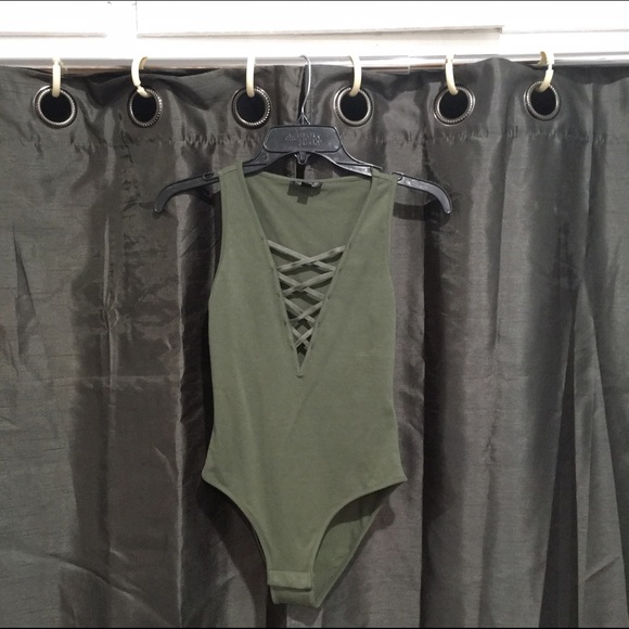 Army Green Bodysuit🌿