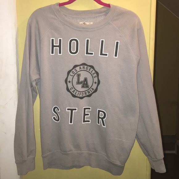 Hollister Size SMALL Gray Sweater