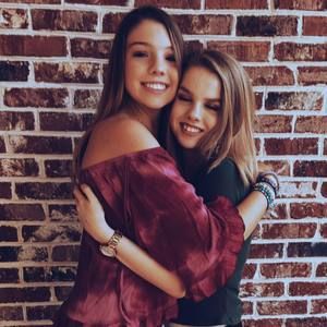 Meet your Posher, Emmaline