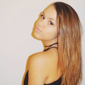 Meet your Posher, Leah