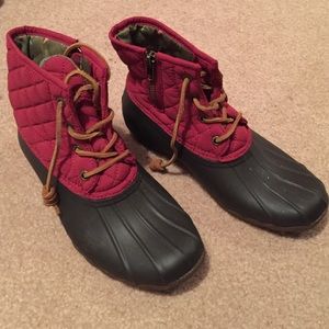 Sperry topsider snow boots