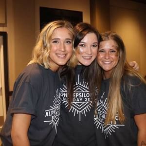 Meet your Posher, Cami