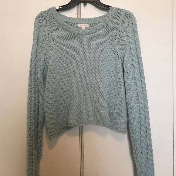 urban outfitters cropped sweater