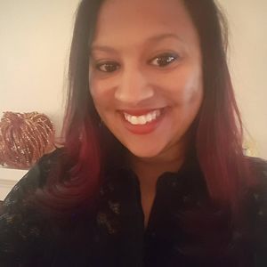 Meet your Posher, Genevieve